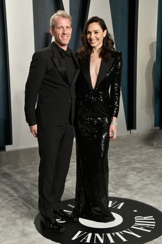 Yaron Varsano and Gal Gadot attend the 2020 Vanity Fair Oscar Party hosted by Radhika Jones at Wallis Annenberg Center for the Performing Arts on February 09, 2020 in Beverly Hills, California