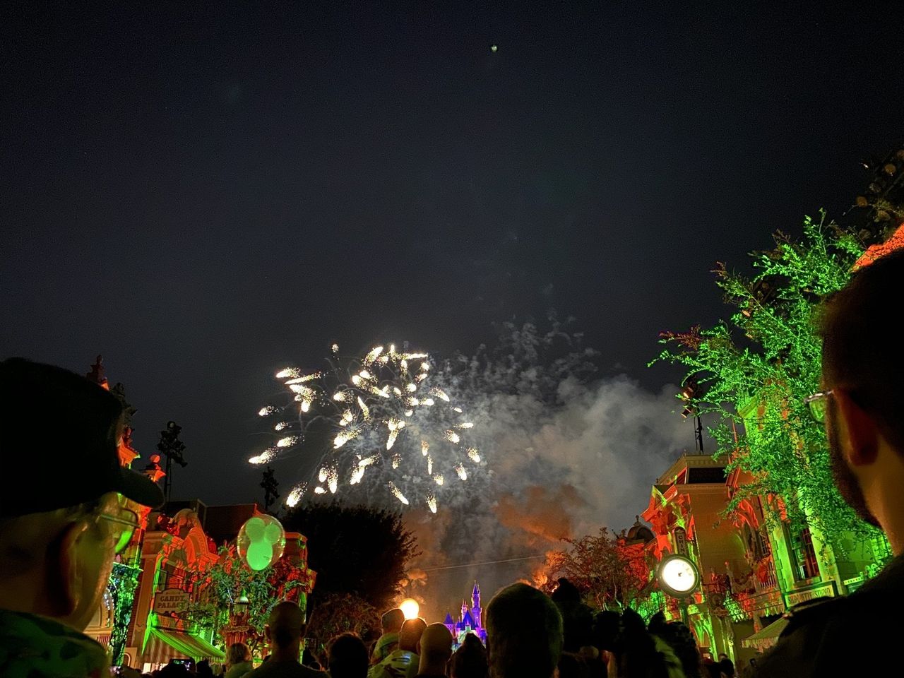 Halloween Screams fireworks