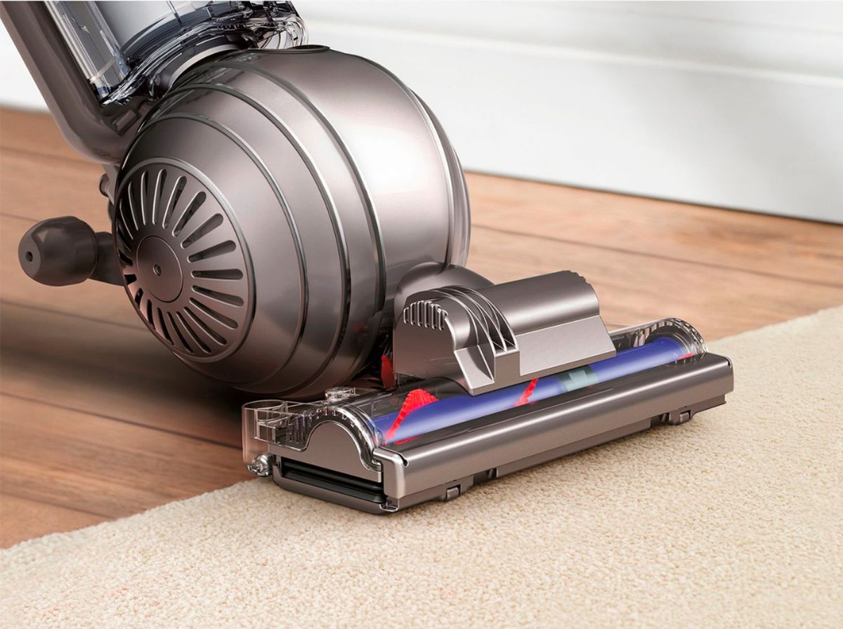 Dyson Cinetic Big Ball Animal Vacuum Cleaner Hero