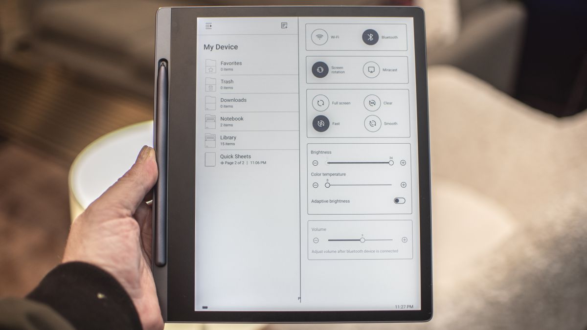 The Lenovo Smart Paper does the one thing I wish my Kindle Scribe could ...