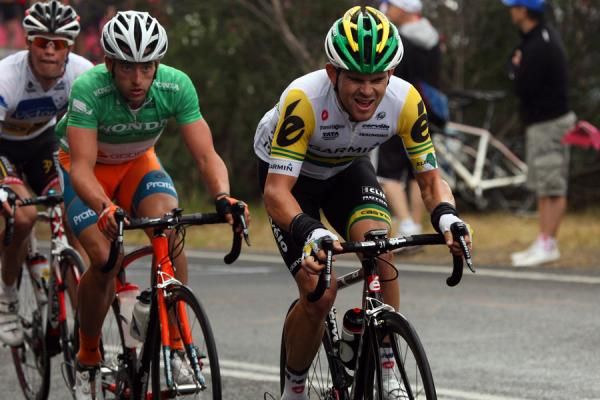 Jack Bobridge (Garmin-Cervelo) pushes as hard as he can to stay ahead of Nathan Haas (Genesys)