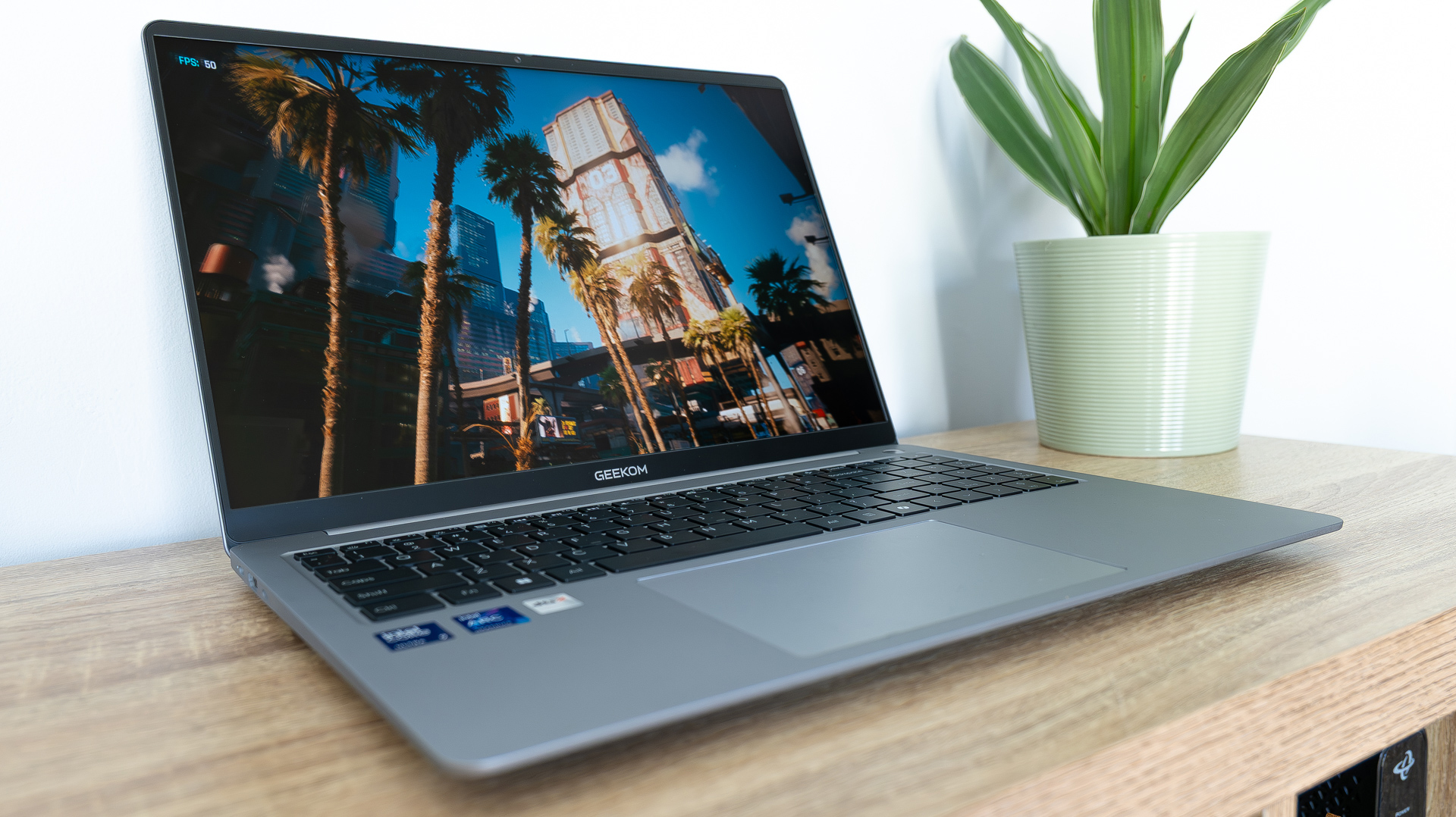 Geekom X16 Pro Windows 11 Pro laptop