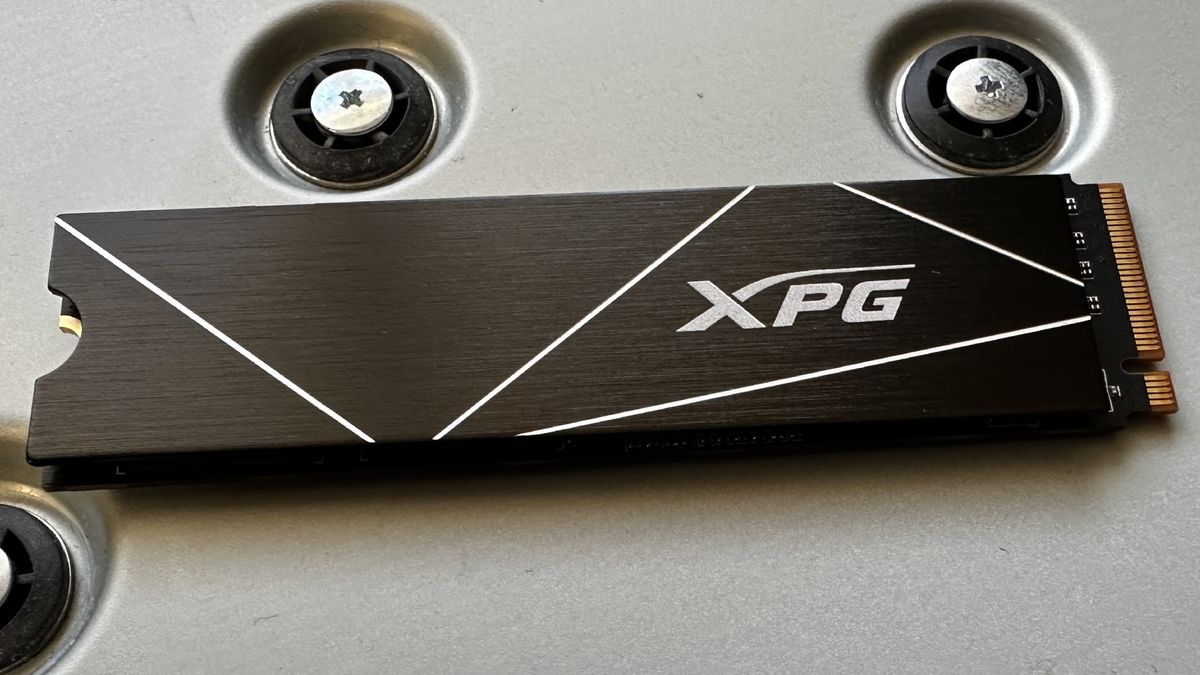 Revisión de Adata XPG Gammix S70 Blade: supera a su competencia más cara