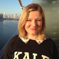 Lizzy Dening's avatar