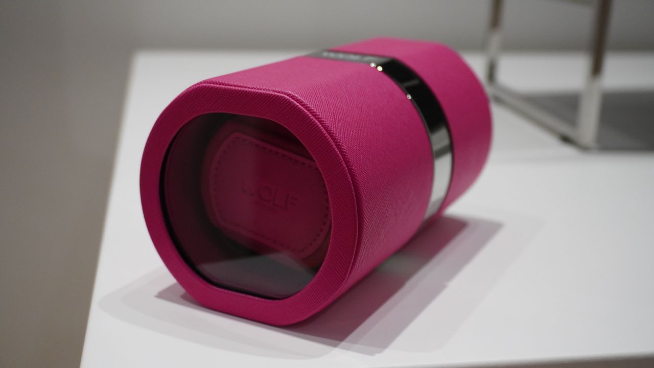 The Wolf Rocket watch winder in pink