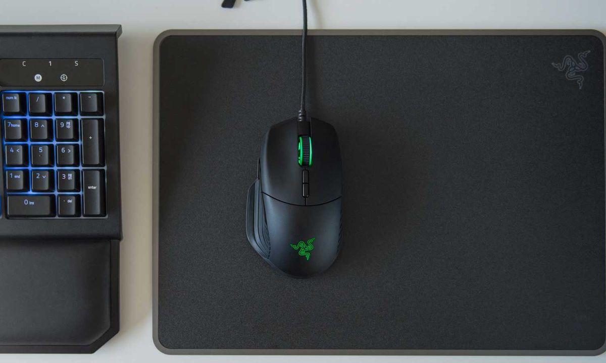 Razer Basilisk Is a Mouse for Itchy Trigger Fingers Tom's Guide