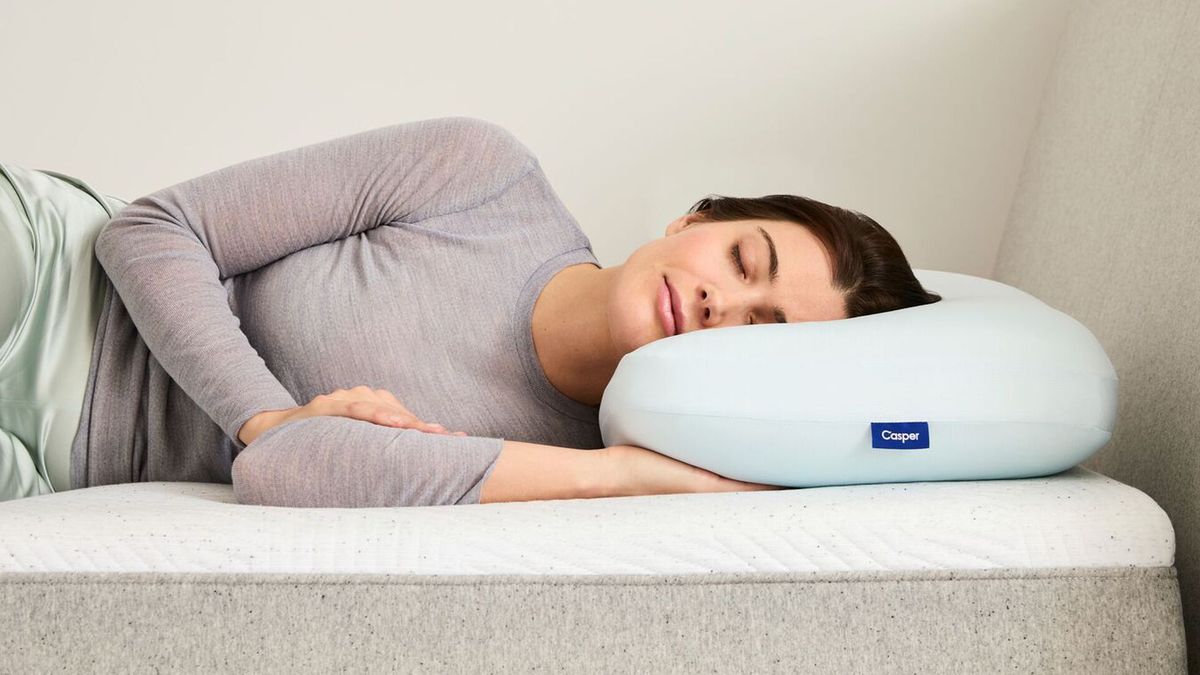 The best pillow 2024 Comfort for all sleeping positions Tom s Guide