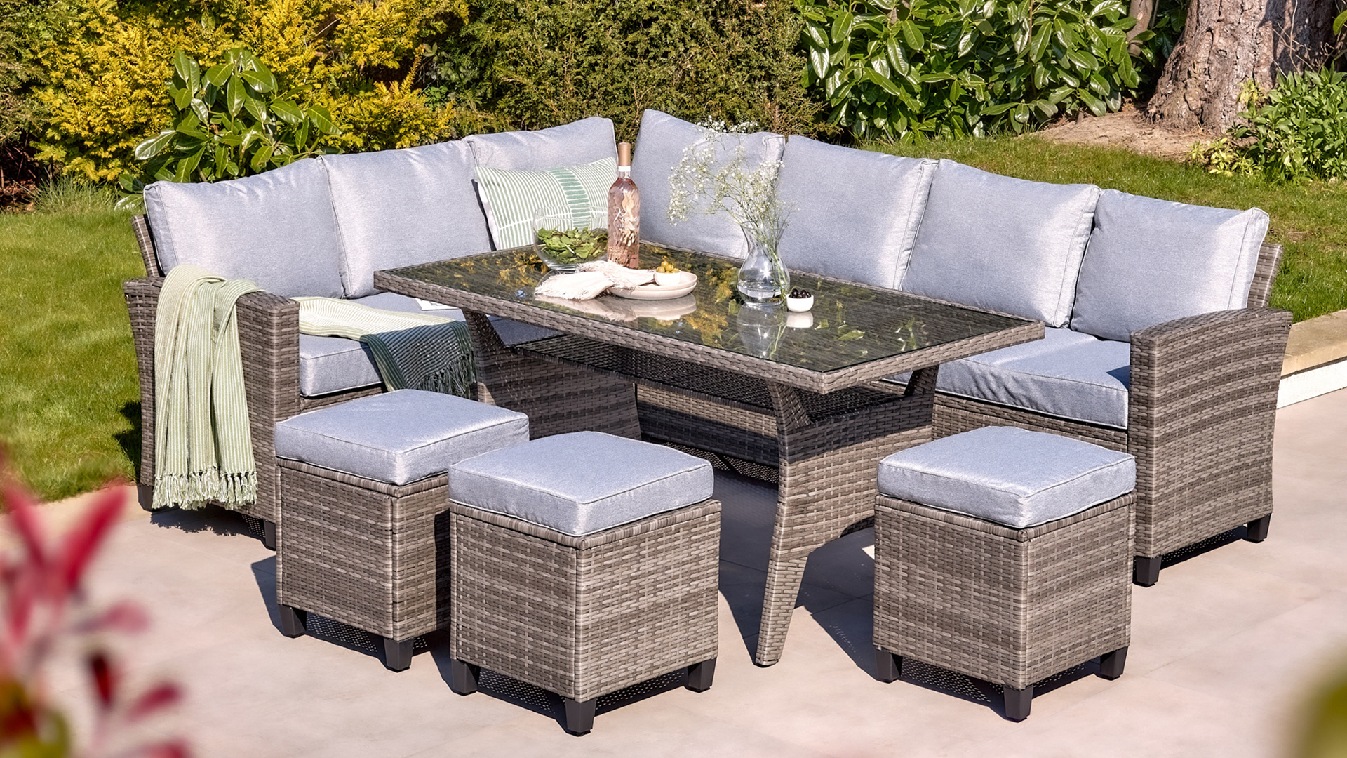 Rattan garden set