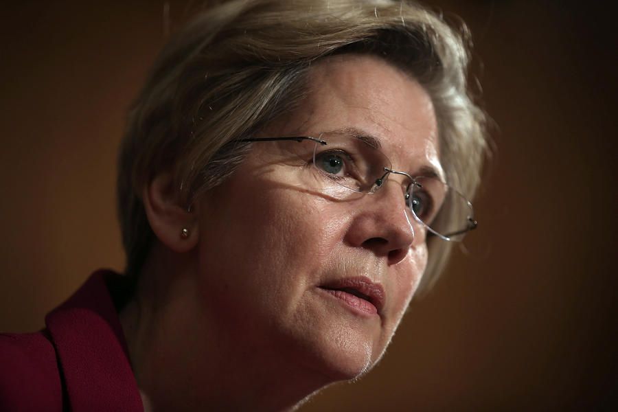 Elizabeth Warren: Obama &amp;#039;protected Wall Street. Not families who were losing their homes&amp;#039;