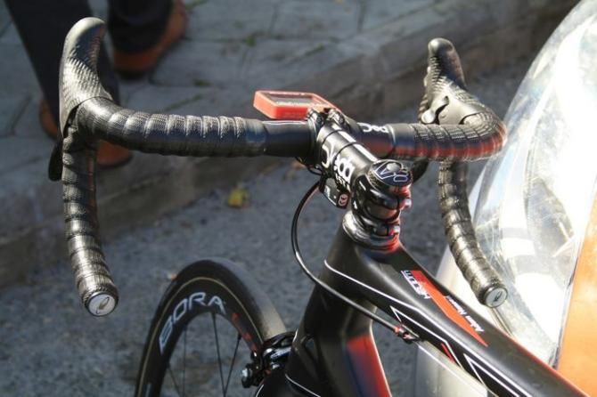 Adam Hansen (Lotto-Belisol) might be tall and relatively burly but he uses narrow bars &ndash; 38cm centre to centre &ndash; to help him thread through the peloton
