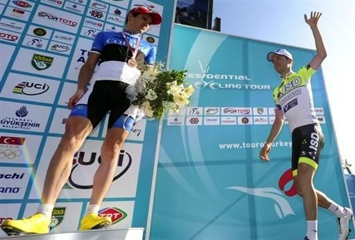 Rein Taaramae (Cofidis) took over the GC lead.