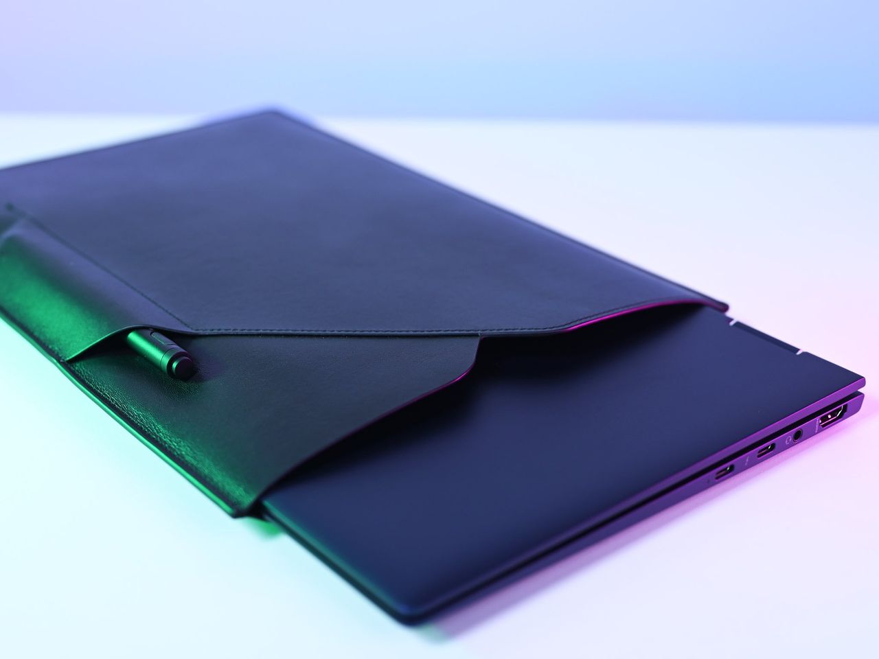 Hp Elite Dragonfly Review Case Pen