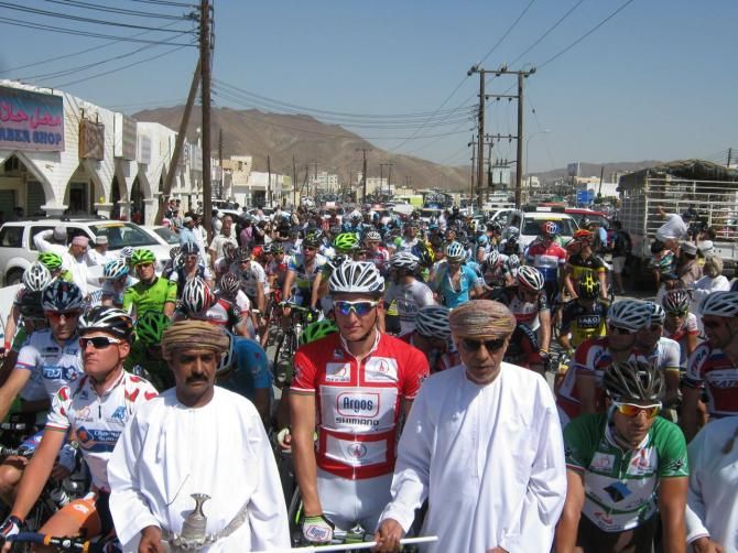Race leader Marcel Kittel (Argos Shimano) is front and center for the start of stage 2.