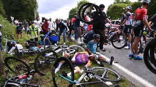 Tour de France stage 1 crash