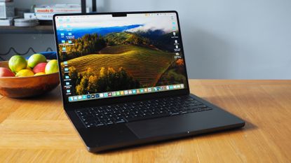 I tested Apple's MacBook Pro M3 and now I want everything in Space ...