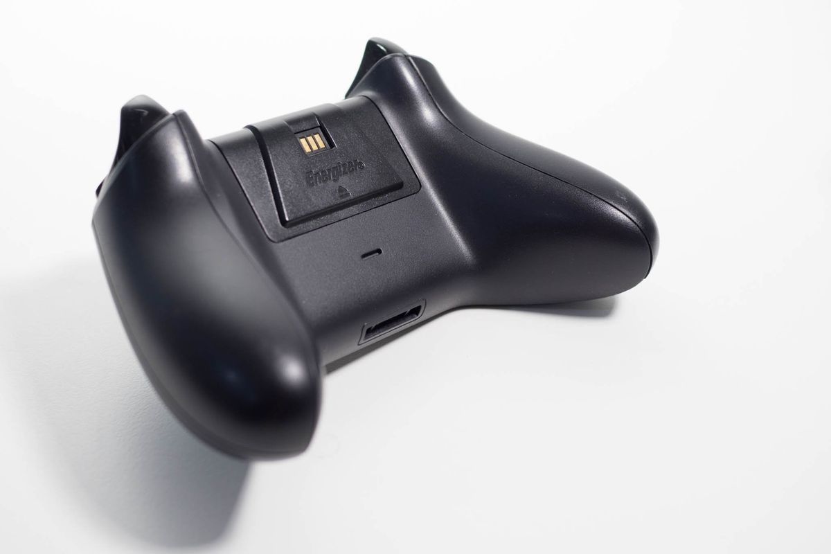 Energizer 2X Charging System for Xbox One makes sure your controllers never run out of battery