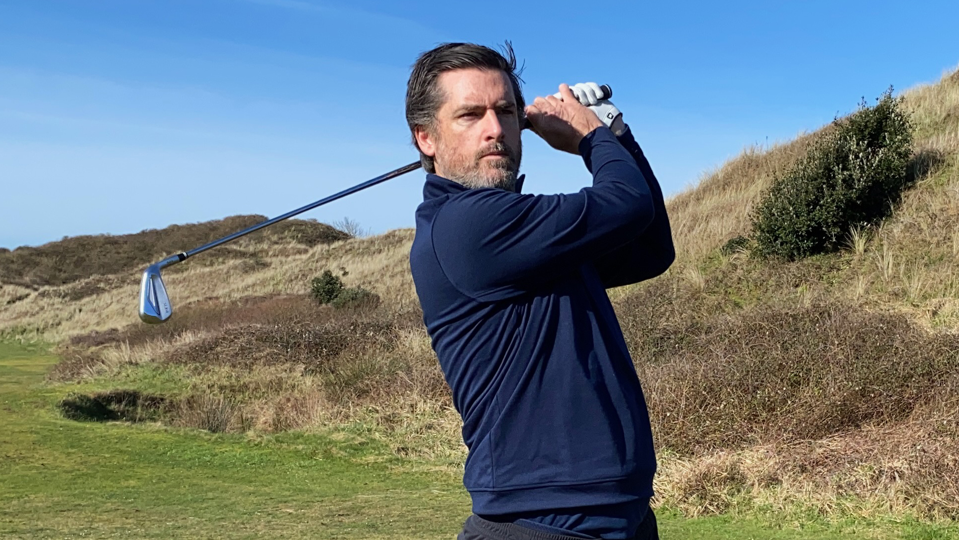 Photo of Joe Ferguson testing the Inesis 500 Iron