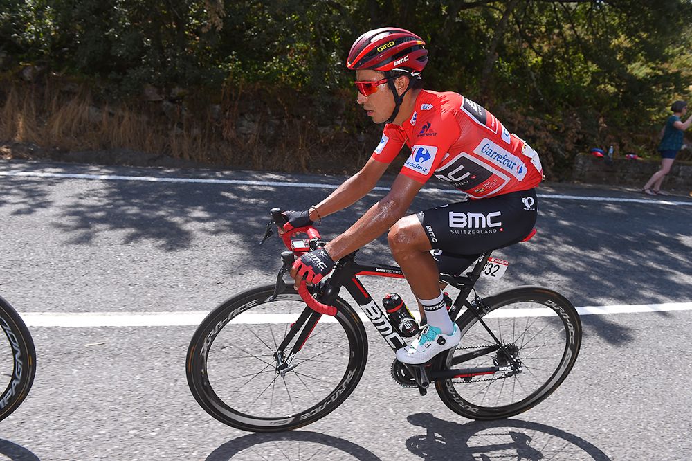 Darwin Atapuma in red during stage 7