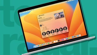 Neues MacBook Air (M2, 2022) mit geöffnetem Bildschirm