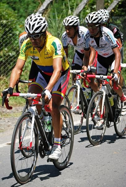 Race leader Felix Rafael Cardenas (GW Shimano-Chec-Edeq-Envia)