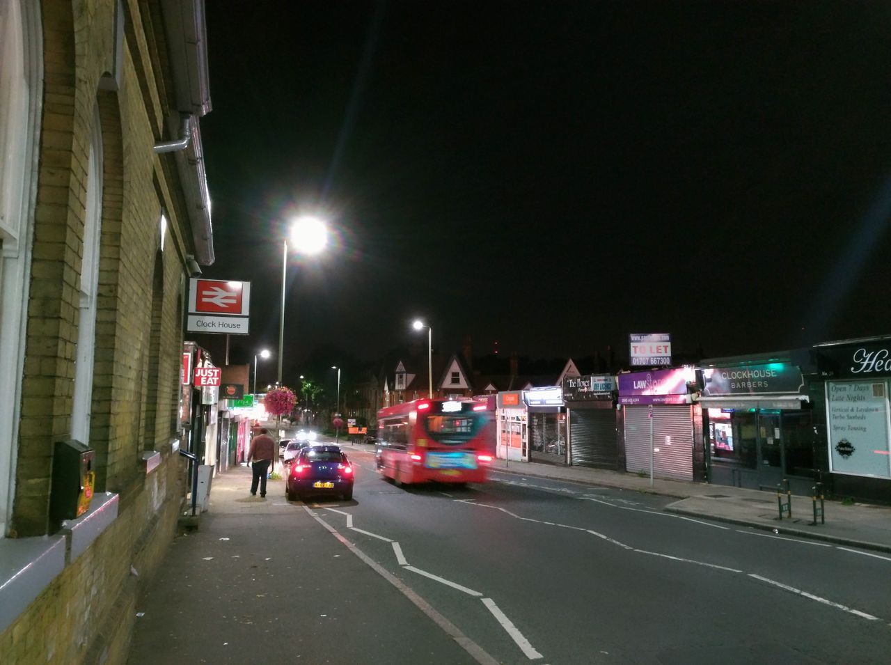 Like any phone, one thing the Zenfone AR can&rsquo;t do is good night photography without motion blur, as with this bus.