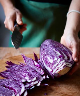 Best-chefs-knife-cabbage