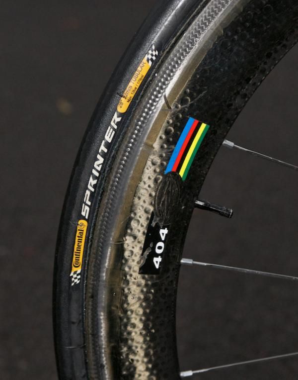 Rear Zipp 404 with Continental Sprinter tubular.