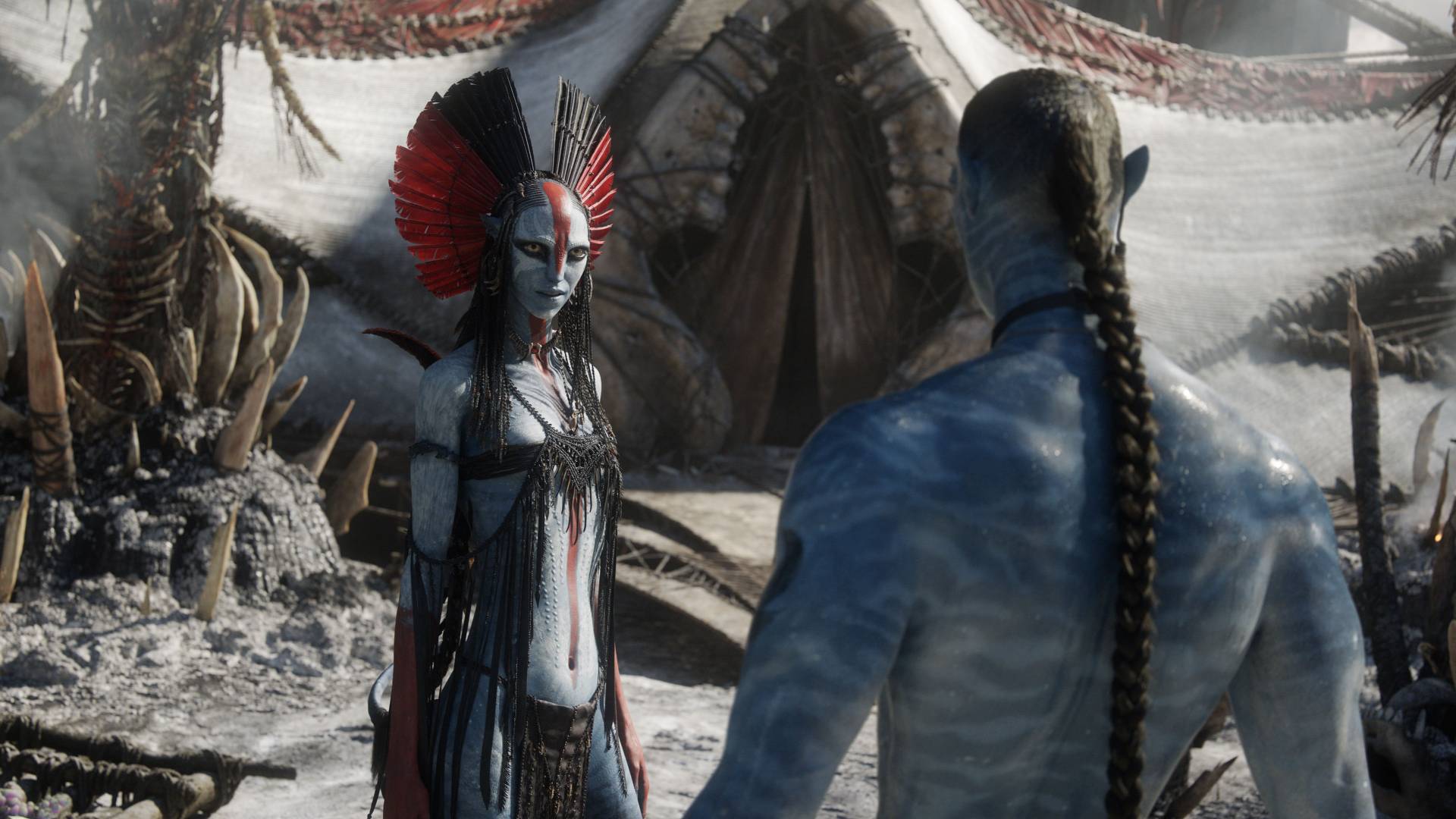 Stephen Lang as Quaritch and Oona Chaplin as Varang in Avatar: Fire and Ash