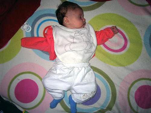 Nigh nighs for little Jade and she's out like a log