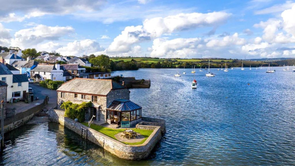 Best UK riverside properties for sale in September 2023 The Week