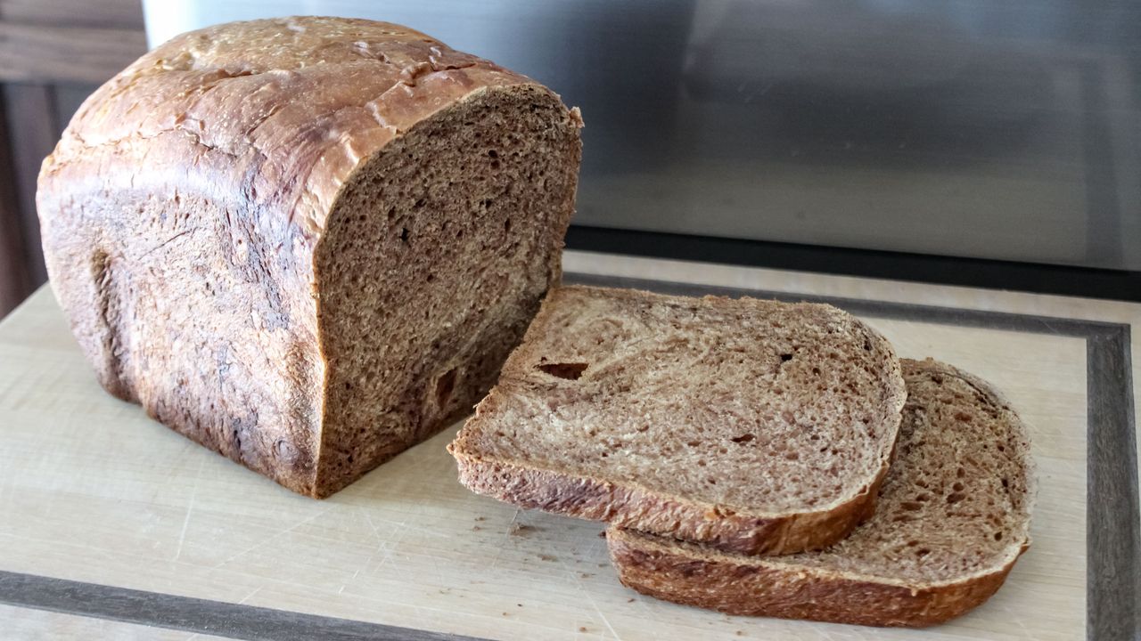 Zojirushi Virtuoso Plus Chocolate Bread