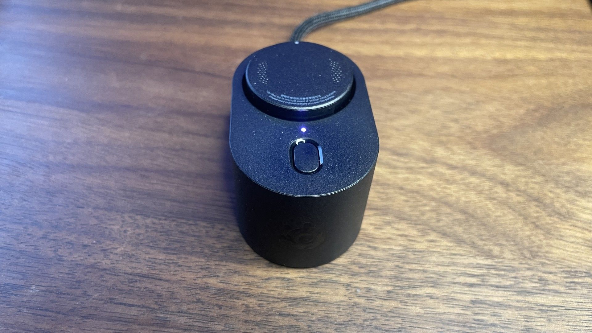 A Steelseries Rival Pro gaming mouse.