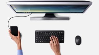 The previous version of Samsung DeX in action.