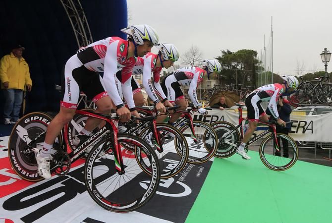 Team Utensilnord Ora24.Eu rolls out