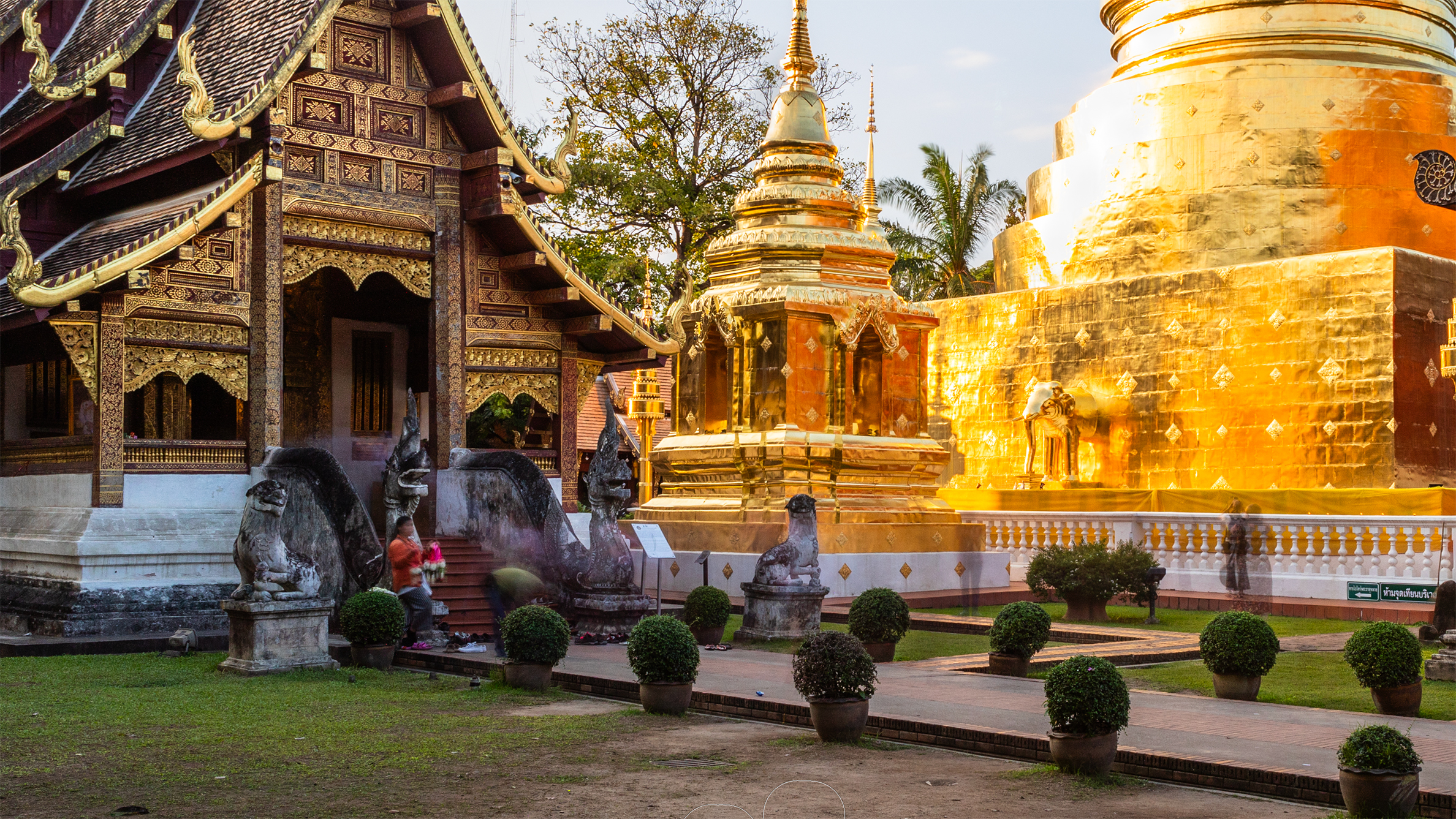 Tourist Trap: Pro travel photographer Kav Dadfar explains how long exposures can help you escape the crowds
