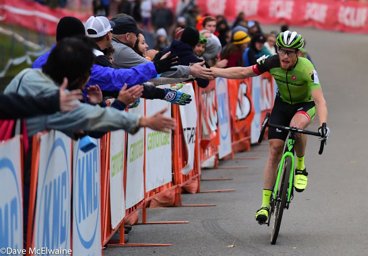 Stephen Hyde (Cannnondale) taking the win during the Sunday race in 2015