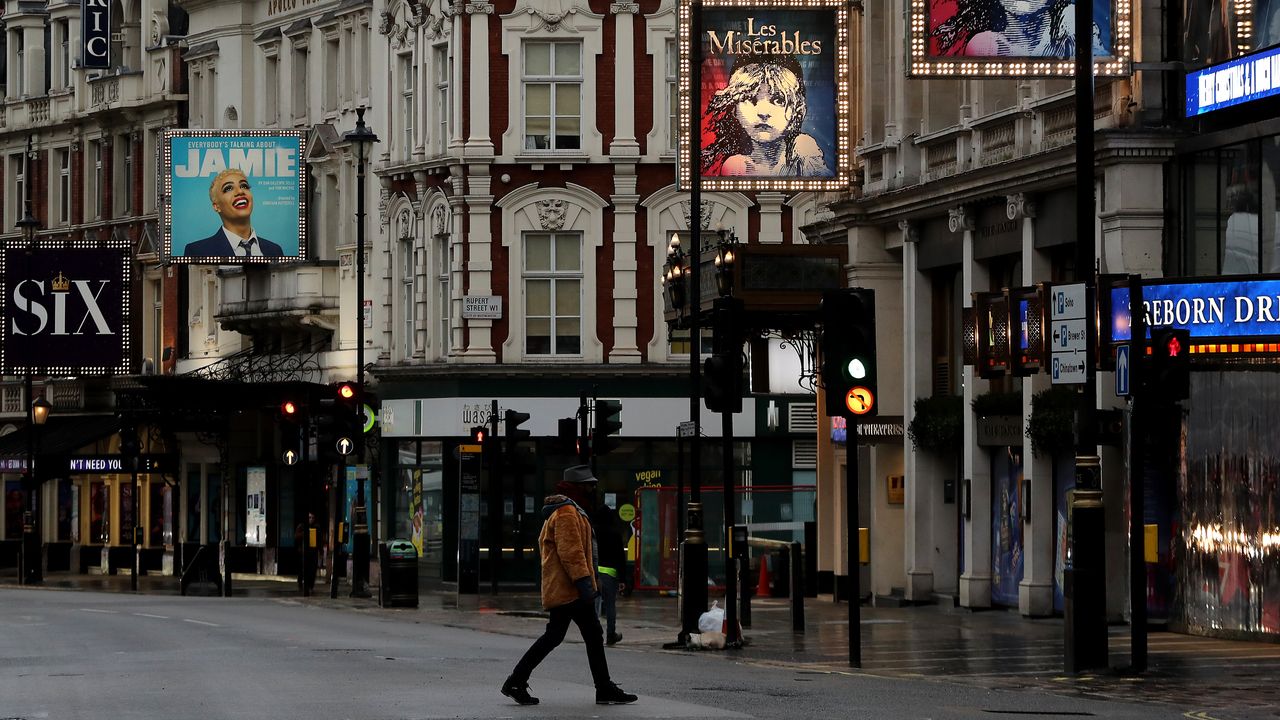 Shaftsbury Avenue Theatre district in central London during the UK&amp;#039;s third Covid-19 lockdown