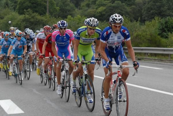 Mykhaylo Khalilov (Katusha) driving on the front of the peloton