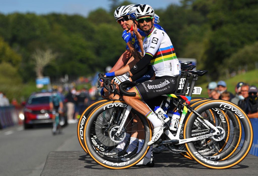 PLOUAY FRANCE AUGUST 29 Julian Alaphilippe of France and Team Deceuninck QuickStep pose for a photograph prior to the 85th Bretagne Classic OuestFrance 2021 a 251km race from Plouay to Plouay OuestFrance on August 29 2021 in Plouay France Photo by Luc ClaessenGetty Images