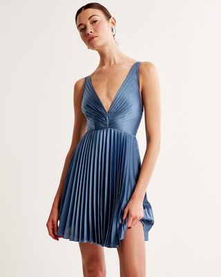 On sale dresses from abercrombie