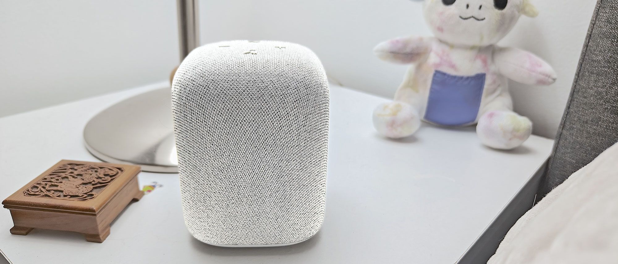 Google Pixel Oplaaddock met Speaker Crème - - Before 23:59, delivered tomorrow