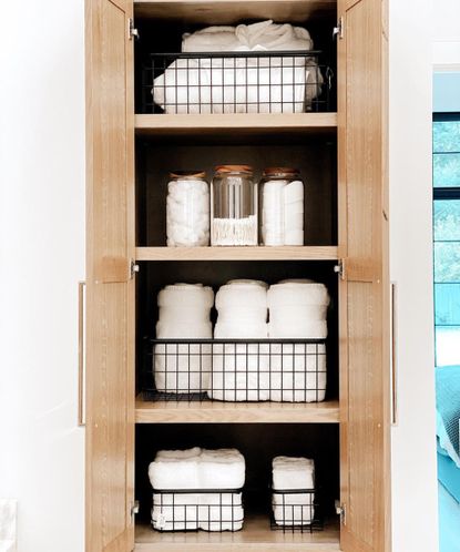 How to organize bathroom cabinets and vanities | Real Homes