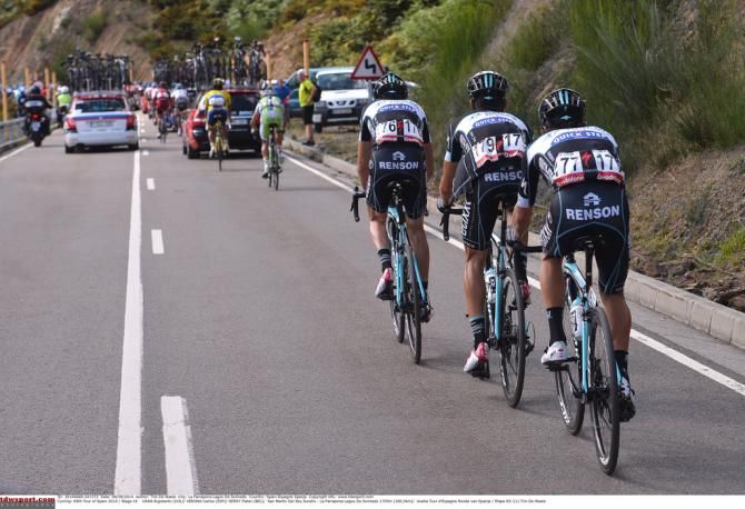 Having been dropped early in the stage, Rigoberto Uran (Omega Pharma-Quick Step) was paced back to the bunch by his teammates