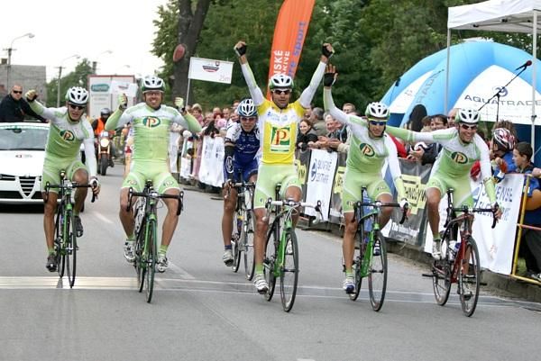 The overall winner finishes