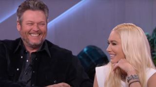 Blake Shelton and Gwen Stefani being interviewed on The Kelly Clarkson Show