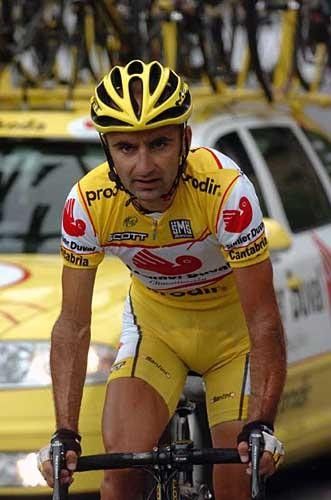 Leonardo Piepoli (Saunier Duval) was way off his best on the climb of Ordino Arcalis.