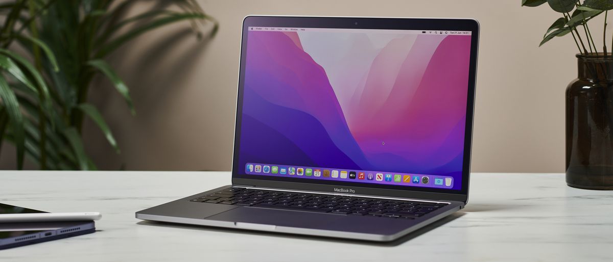 MacBook Pro 13-inch (M2, 2022) review: the perfect swansong for Apple's ...