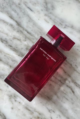 Photo of Narciso Rodriguez For Her Intense perfume bottle on marble