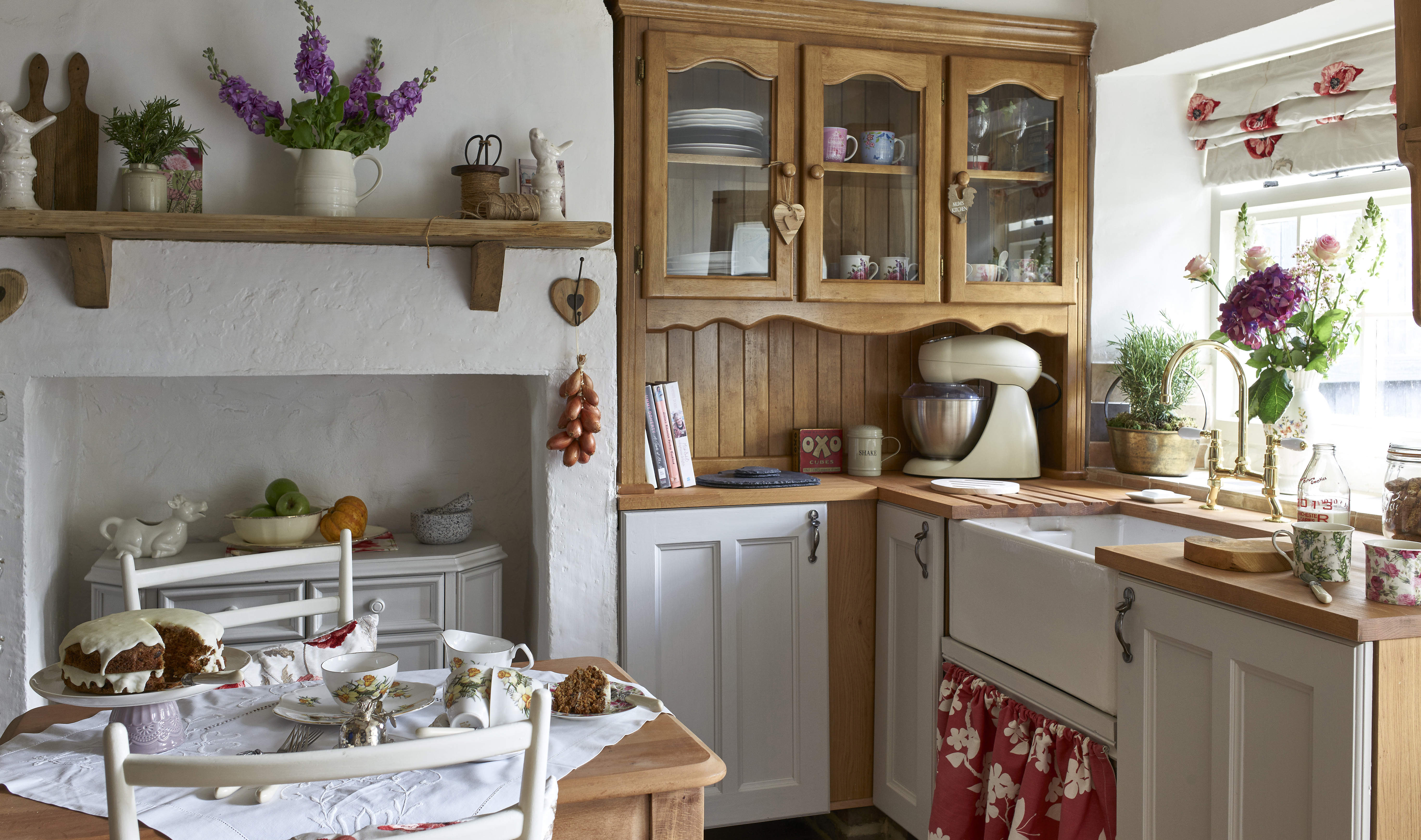 How To Design A Vintage Kitchen Real Homes