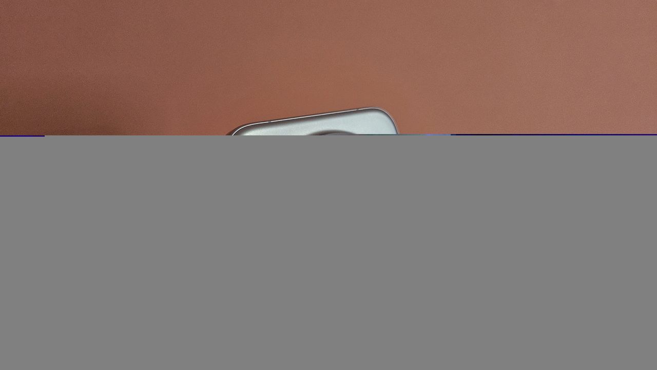 The Honor Magic8 phone